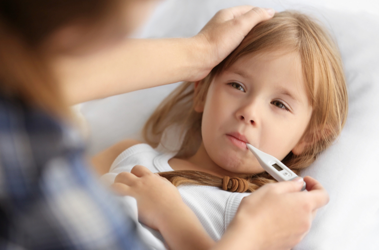 Fiebre en niños: ¿qué hacer y qué evitar?